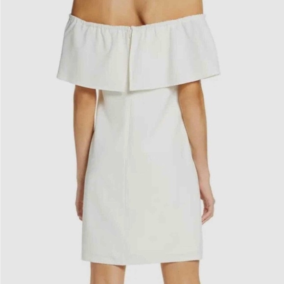 Charles Henry Off the Shoulder Dress in Ivory Size Small - Picture 8 of 10